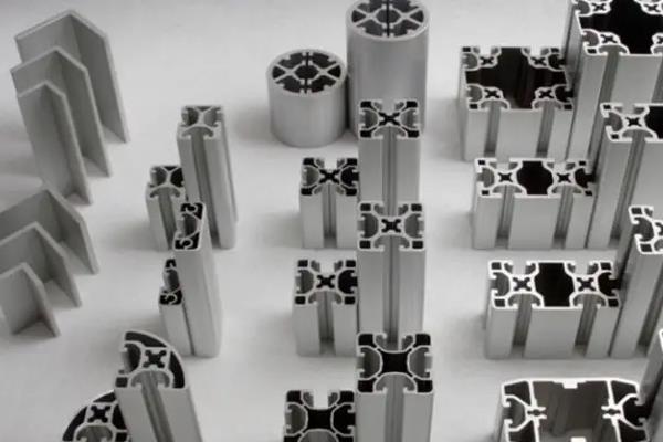 大家都知道鋁材的熔點是多少嘛?鋁材廠告訴你